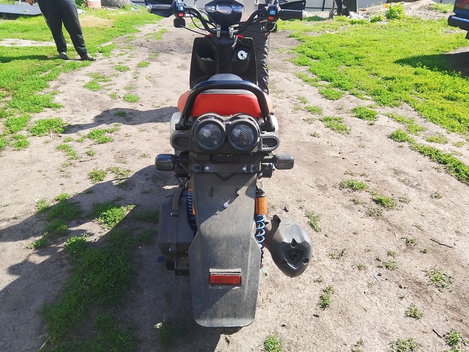 Продам скутер MOTOLEADER