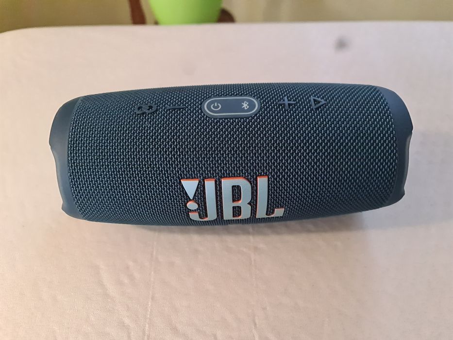 Колонка JBL Charge 5
