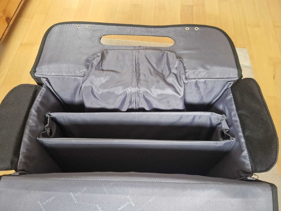 Walizka lotnicza TITAN (20×38×45)