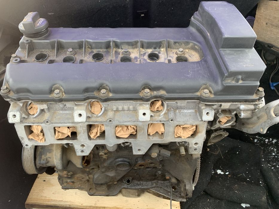 Двигун  3.6 бензин   Порш ,  тоурек , ауді