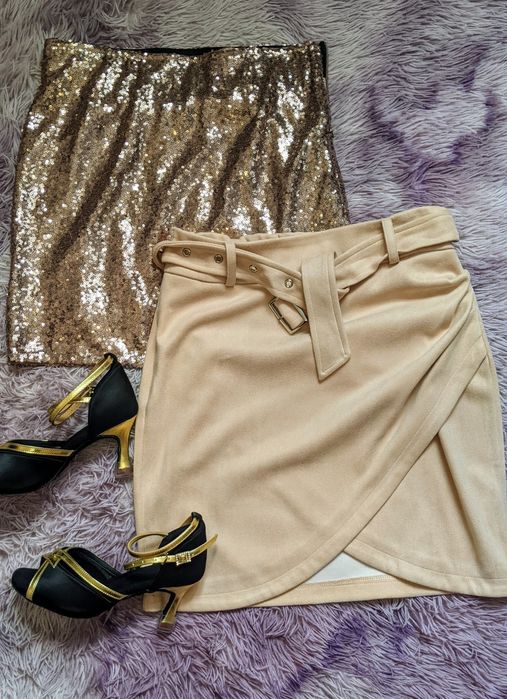 Одяг жіночий: спідниці, сукні, жакет