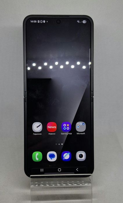 Смартфон Samsung Galaxy Z Flip 7 FE 8/128  GB