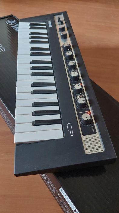 Sintetizador Yamaha Reface CP