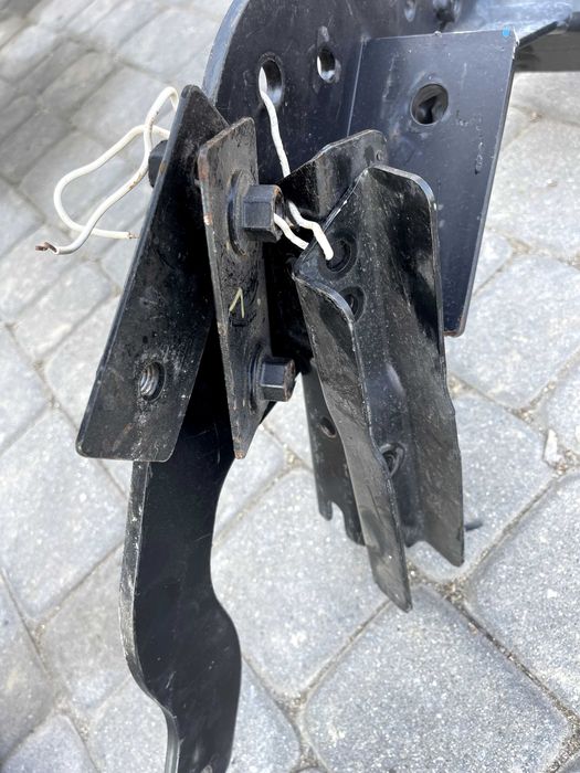 Hak holowniczy  FORD RANGER V HB3C-19E544-AA