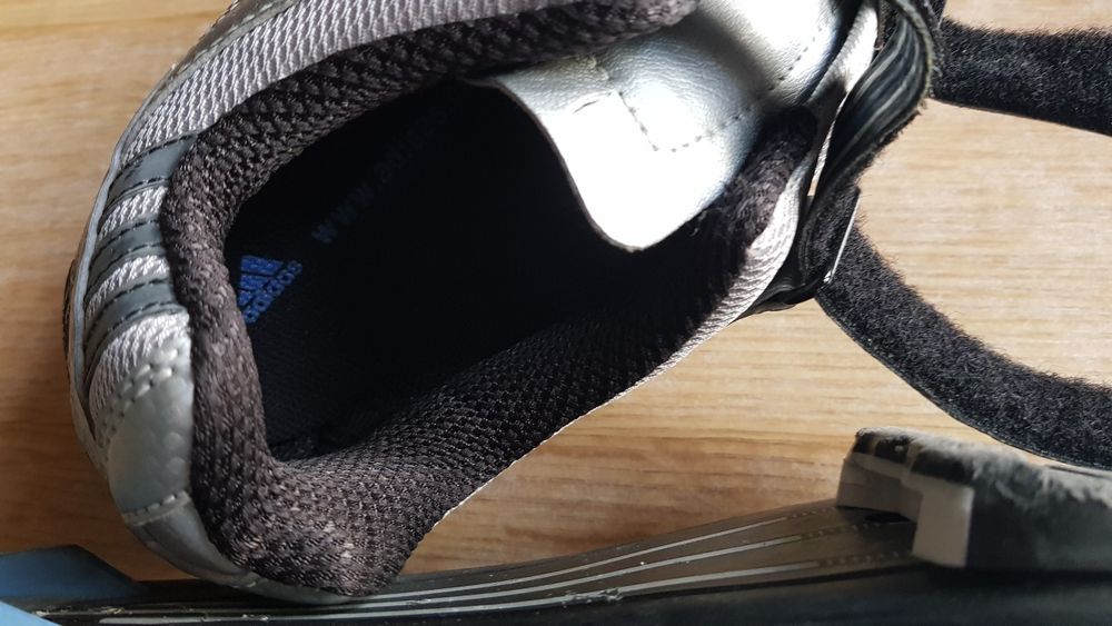 Ténis/Sapatilhas adidas ciclismo para pedais de encaixe N.43