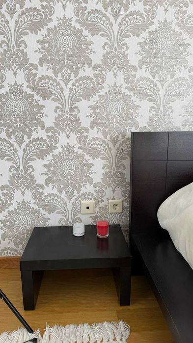 Cama de Casal+ estrado+ 2 gavetas de arrumação+ 2 mesas de cabeceira