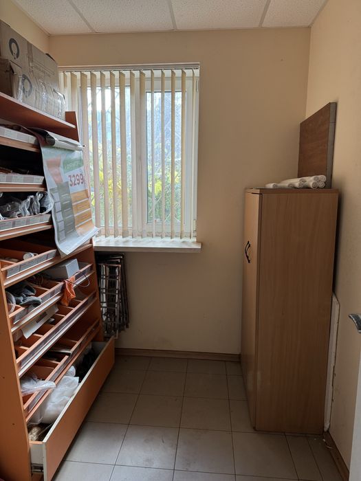 Орерда приміщення 72,3 м.кв, червона лінія, фасад