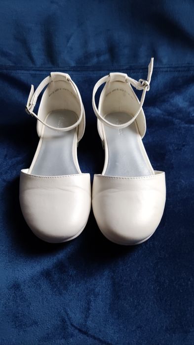 Buty do komunii rozmiar 34