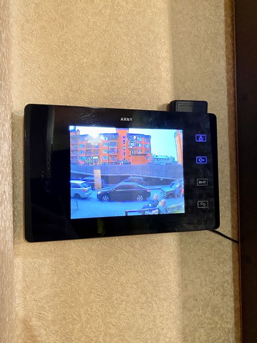 ЦЕНТР, парк Шевченка! 2-кімн НОВОБУДОВА з балконом Дуже ЧИСТО!