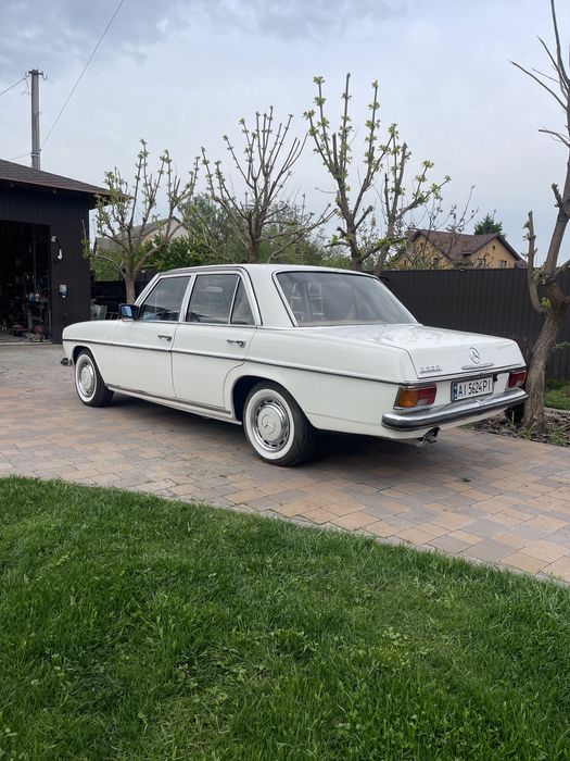 Mercedes w115 1976р
