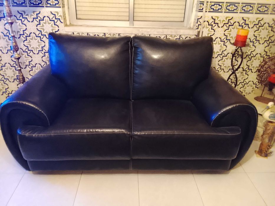 Sofás em pele para venda