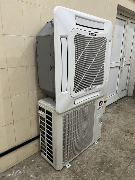 Инверторный кассетный кондиционер Gree 30 (до 100 м2)