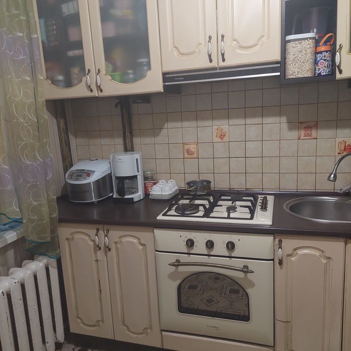 Гарний варіант для проживання на 173 кварталі, поруч з Юбілейною. ТОРГ