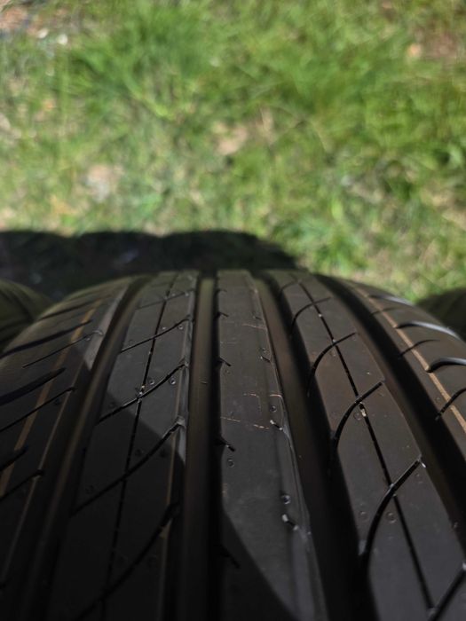 Opony letnie klasy premium DUNLOP 235/60/18 NOWE DEMO 2023 r.