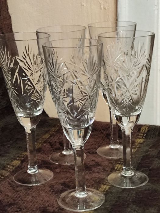 Продам кришталеві фужери. Франція)