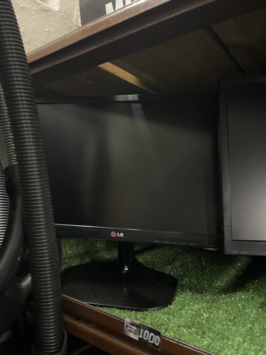 Монітори з Німеччини Asus, LG, Sasmung