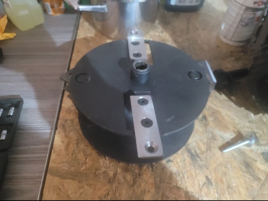 Rozdrabniacz, rębak do gałęzi  spalinowy Lider JR5049