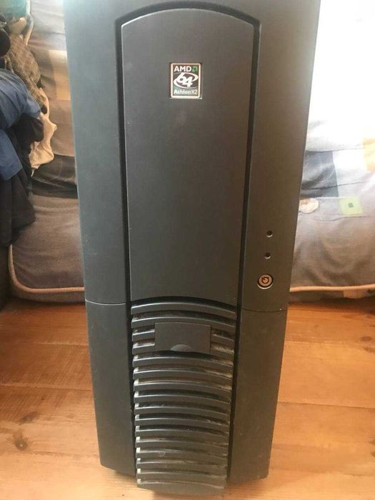 Продаю великий корпус для ПК.