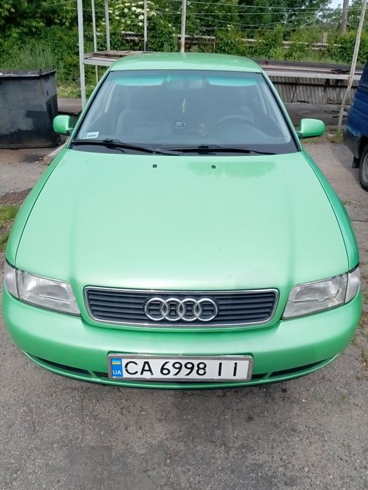Продам Ауді а4б5