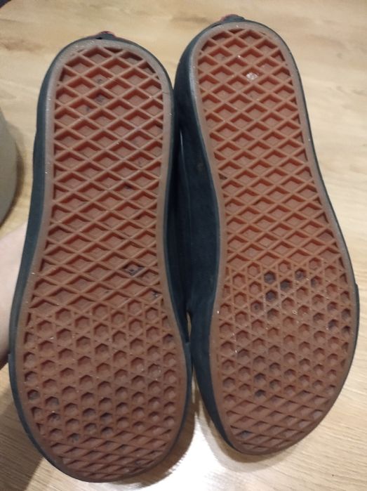 Czarne klasyczne trampki Vans 40.5