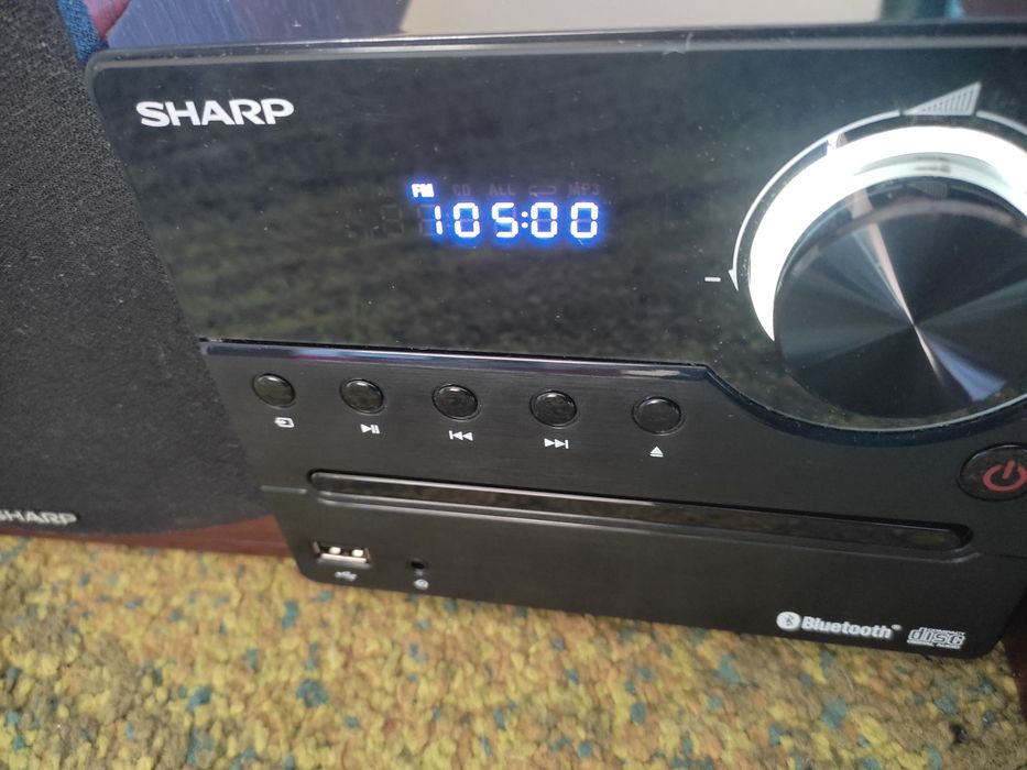 Wieża Sharp bluetooth, USB CD, radio FM nowa