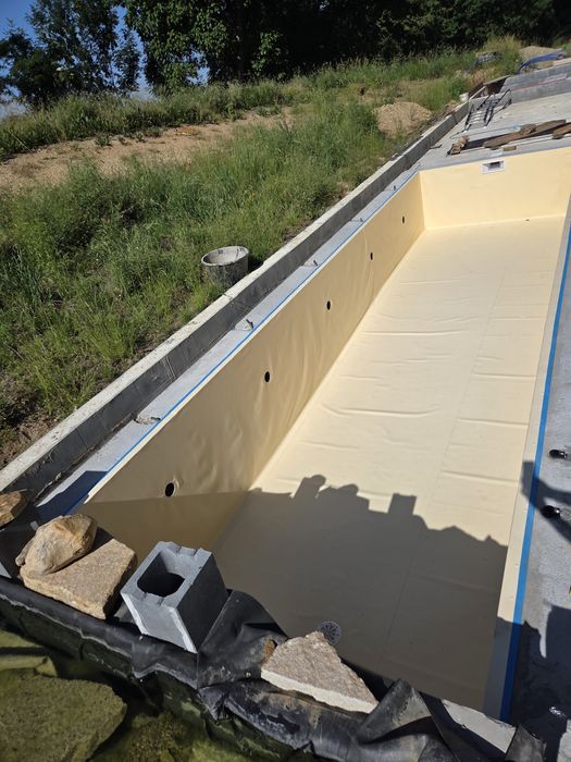 Folia PVC do wyklejania basenu