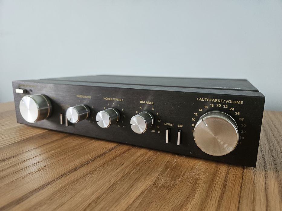 Grundig MXV 100 – klasyczny przedwzmacniacz vintage.