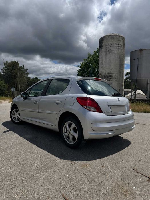 Peugeot 207 1.4 HDi Premium