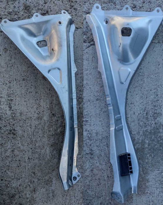 Полка крила передня ліва Tesla Model Y 1487483-S0-A