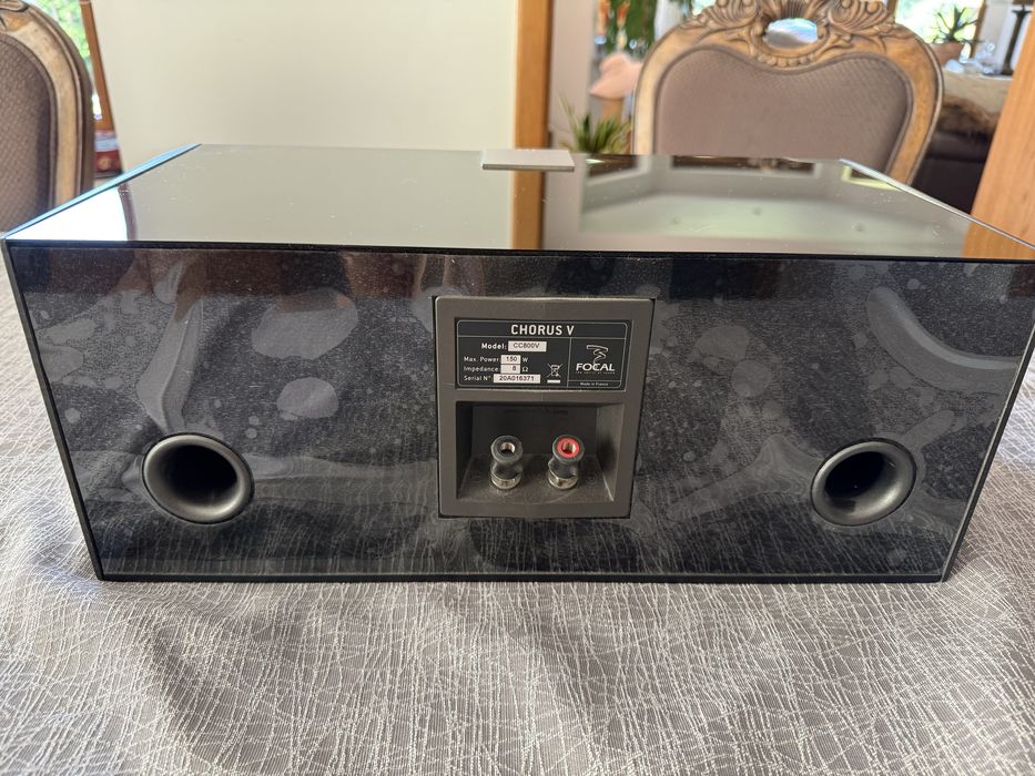 Focal Chorus CC 800 V BLACK PIANO