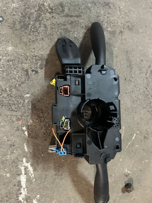Przelacznik zespolony tasma air bag peugeot 206