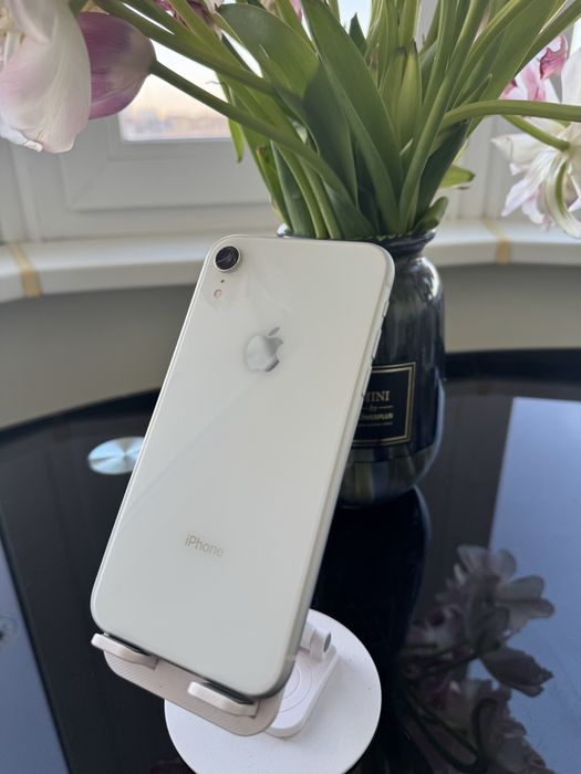 Iphone XR 64gb білий