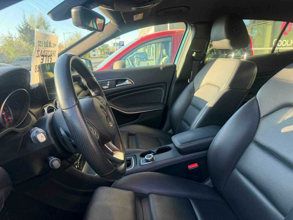 Mercedes Benz GLA 250