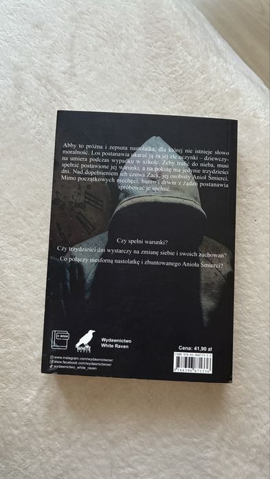 Karolina wilchowska hold my hand autograf