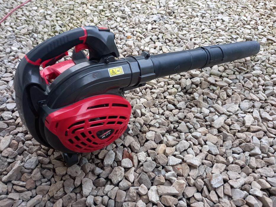 Dmuchawa spalinowa do lisci Castelgarden XBL27V stiga