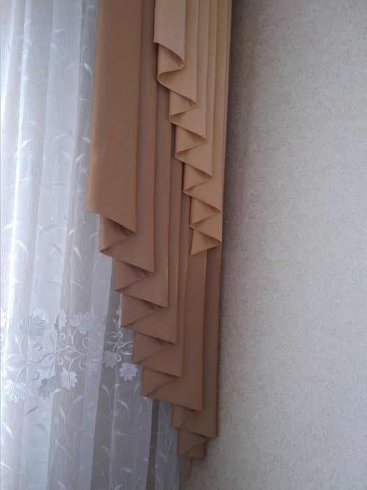Ламбрекены готовые, На два окна. Дл.4,50м.
