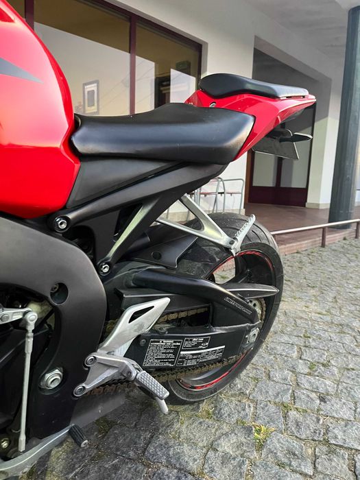 HONDA CBR 1000 Fireblade