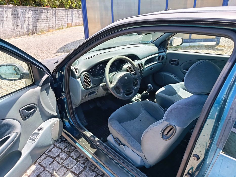 Renault Megane Coupe 1.6