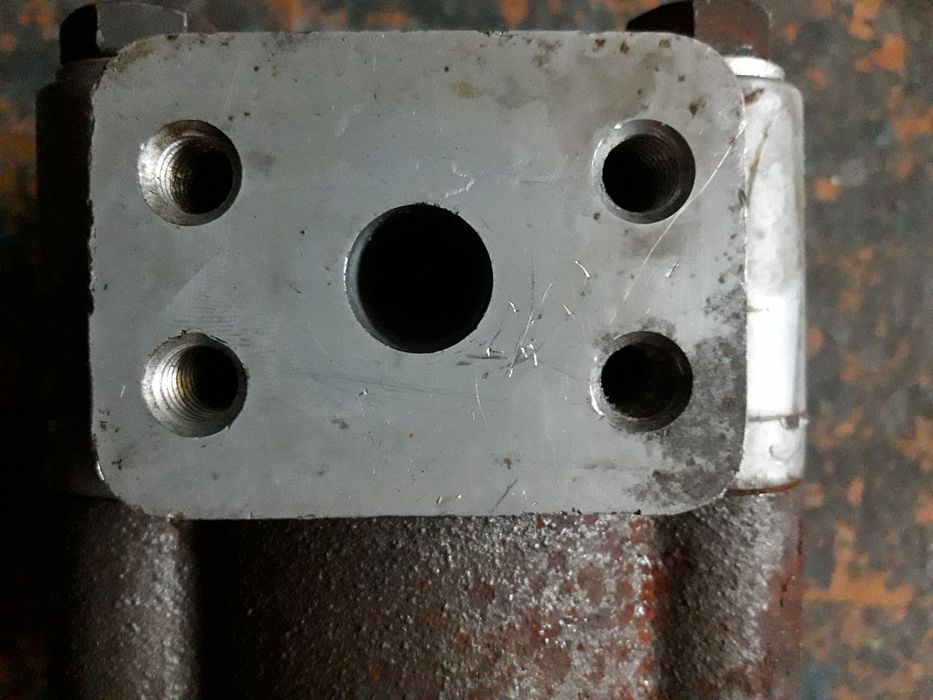 Гідромотор Parker типу р16.