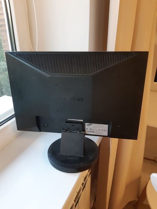 Монітор Samsung SyncMaster 222nw