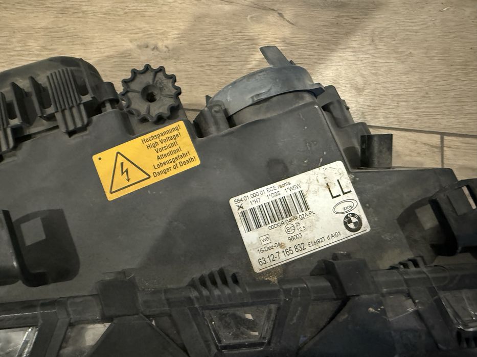 Lampa prawa Bmw E46 polift xenon ZKW