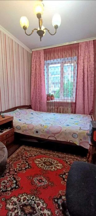 Дві Кімнати у гуртожитку по вул. Олеся Гончара