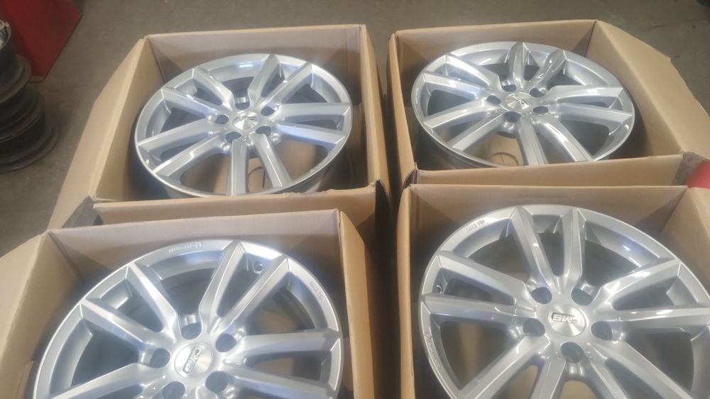 5x114,3 18 et 45 7,5 CMS felgi aluminiowe nowe demo powystawe