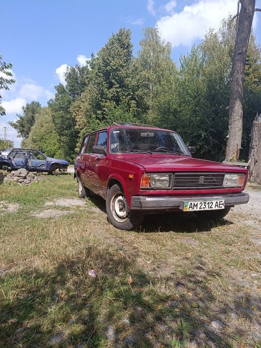 автомобіль ваз 210