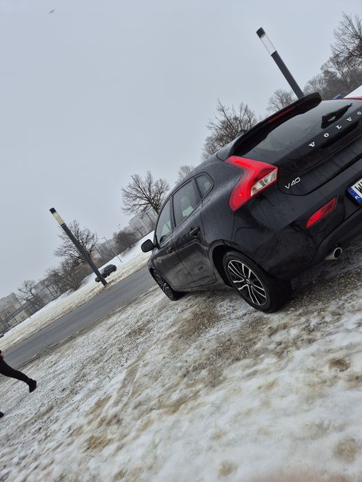 Sprzedam volvo v40