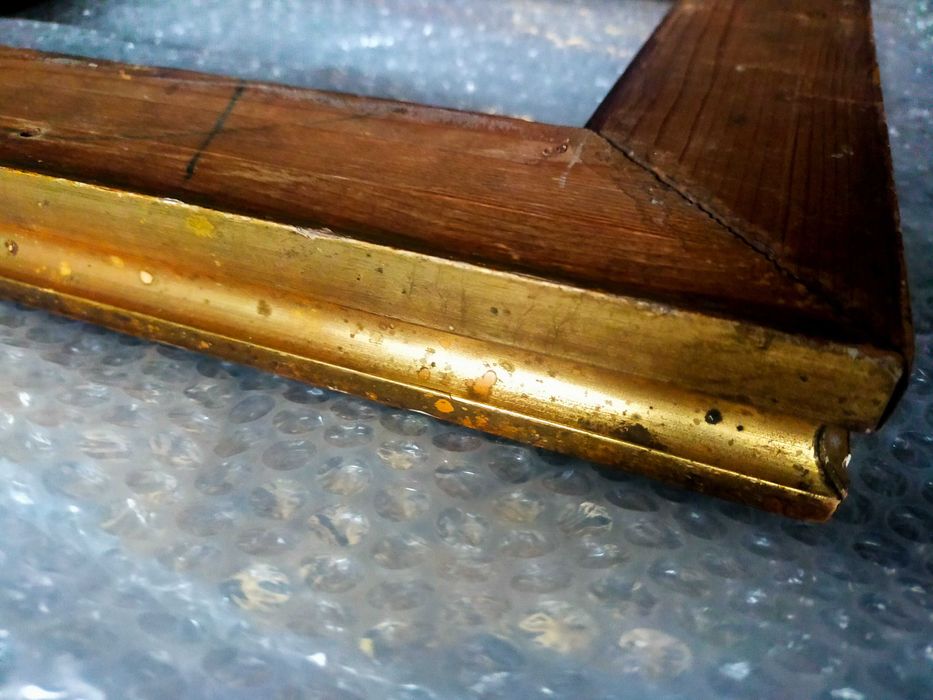 Stara rama z drewna do obrazu