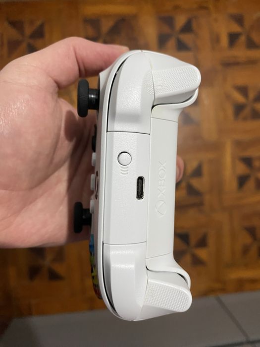 Xbox Series Controller – Original White64751815385347122