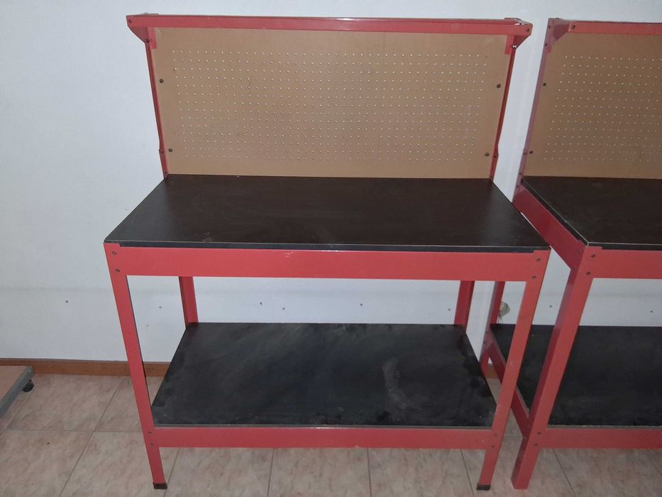 2 Bancadas de trabalho