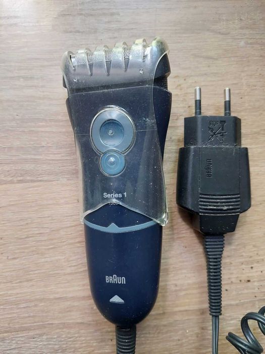 Електробритви Remingston  та Braun