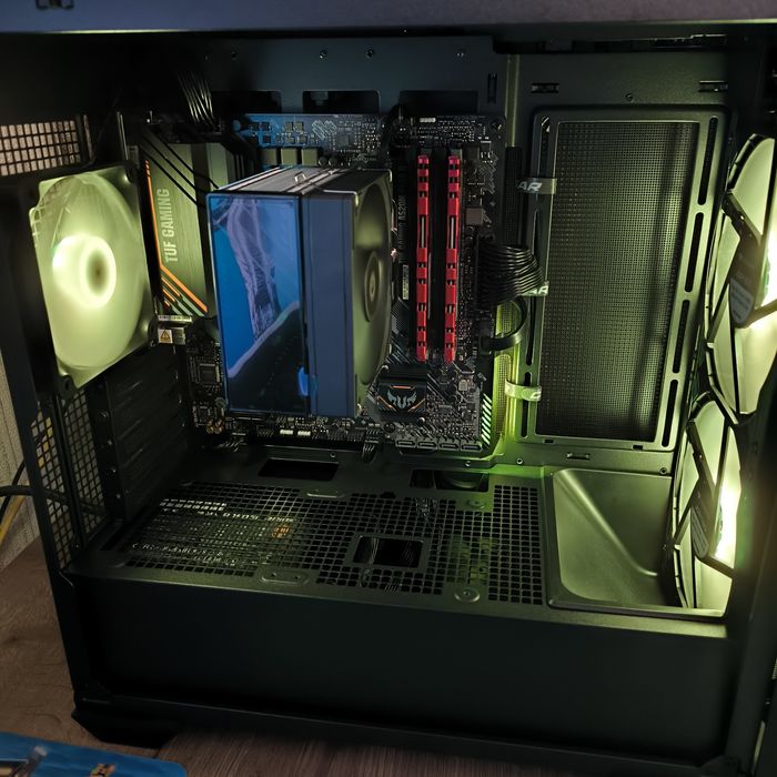 Системний блок AMD Ryzen 7, 3,6-4,4 ГГц / Asus TUF Gaming A520M-Plus II s-AM4 A520